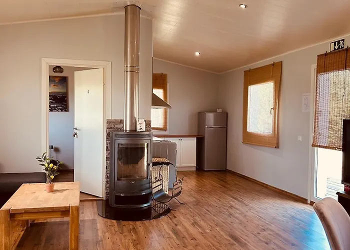 Jaerveveere Puhkekeskus Dom wakacyjny