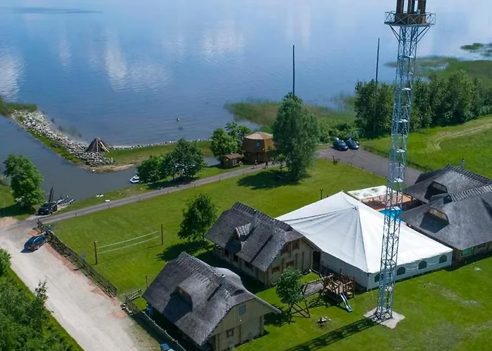 Dom wakacyjny Jaerveveere Puhkekeskus *