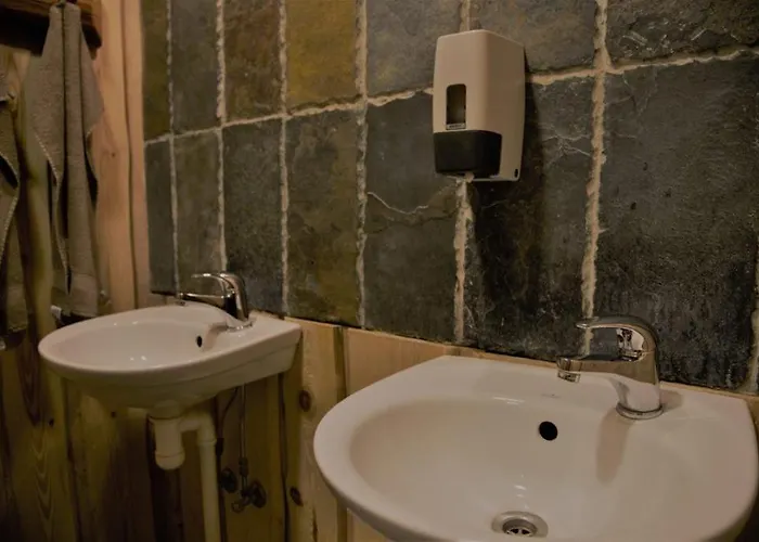 Jaerveveere Puhkekeskus * Valma